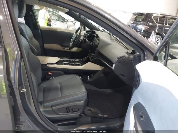 2023 LEXUS RZ 450E PREMIUM