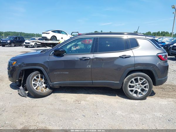 2022 JEEP COMPASS LATITUDE LUX 4X4