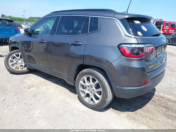 2022 JEEP COMPASS LATITUDE LUX 4X4
