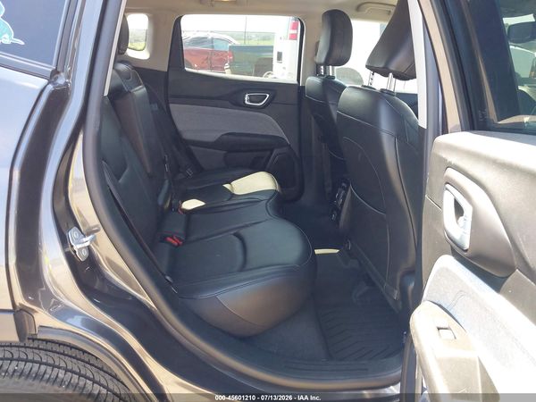 2022 JEEP COMPASS LATITUDE LUX 4X4