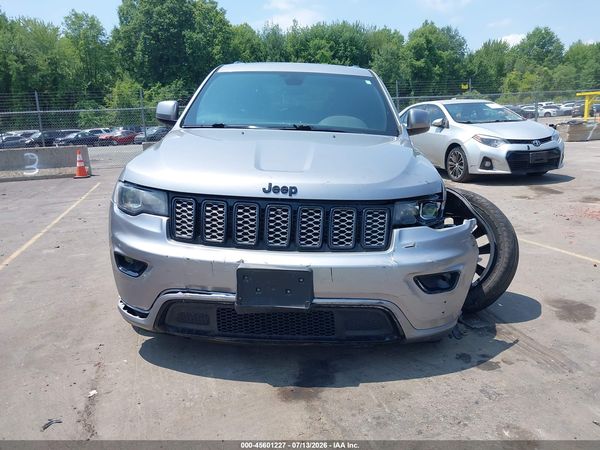 2017 JEEP GRAND CHEROKEE ALTITUDE