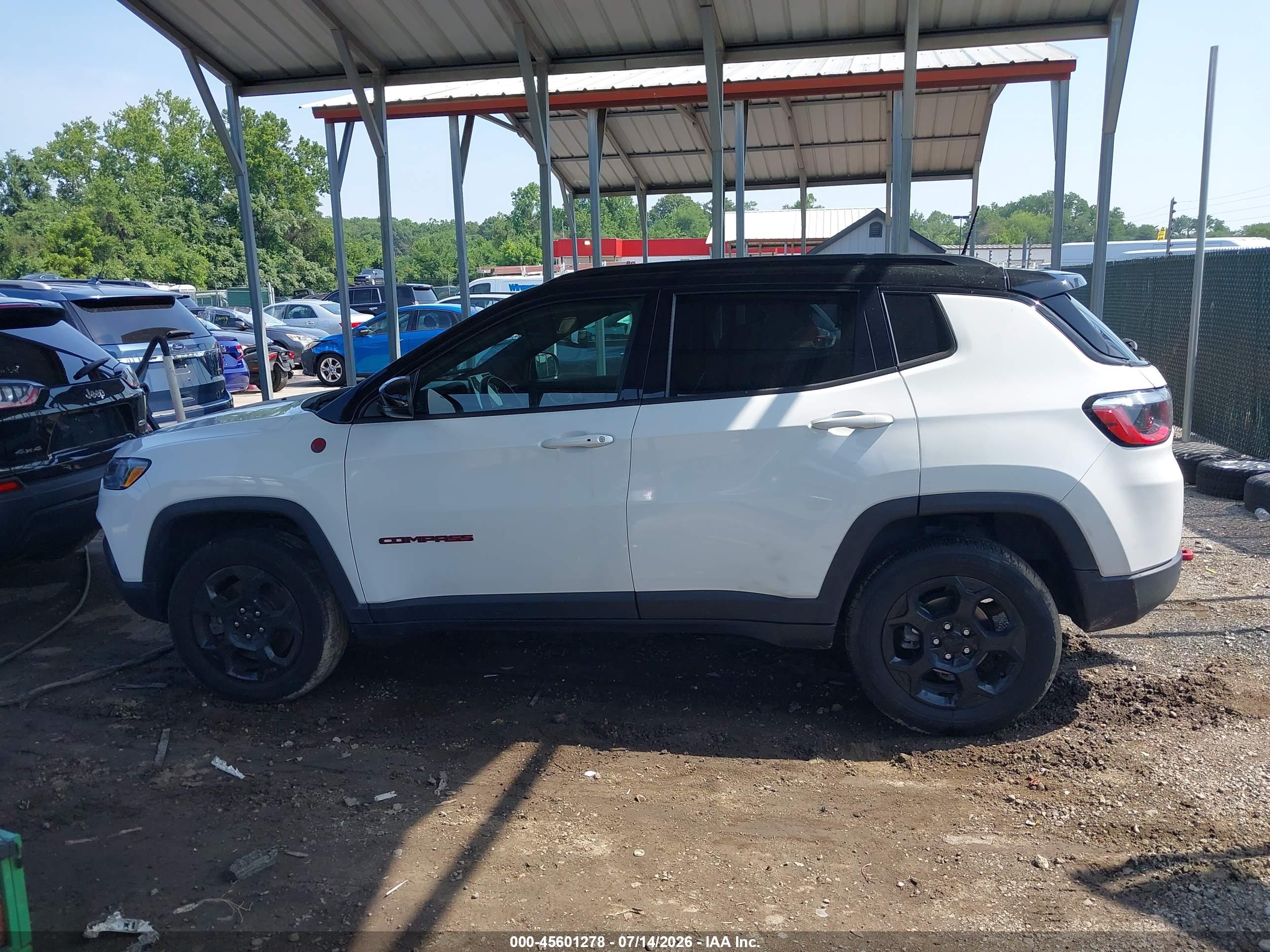 2023 JEEP COMPASS TRAILHAWK 4X4