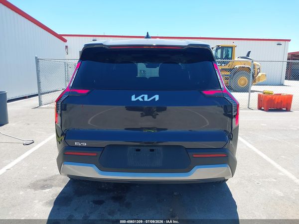 2026 KIA EV9 LIGHT LONG RANGE