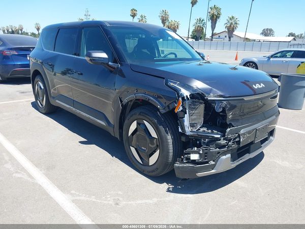 2026 KIA EV9 LIGHT LONG RANGE