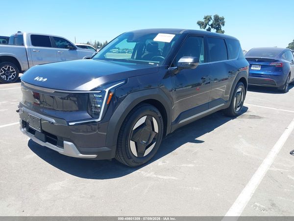 2026 KIA EV9 LIGHT LONG RANGE