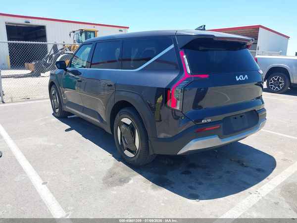 2026 KIA EV9 LIGHT LONG RANGE