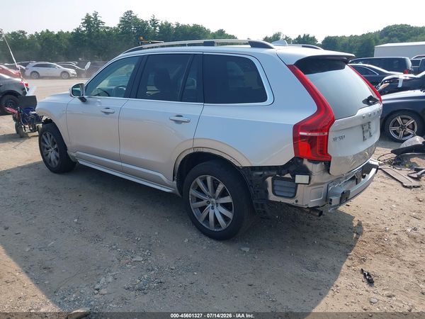 2018 VOLVO XC90 T6 MOMENTUM