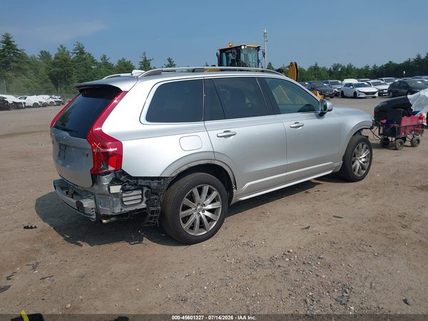 2018 VOLVO XC90 T6 MOMENTUM