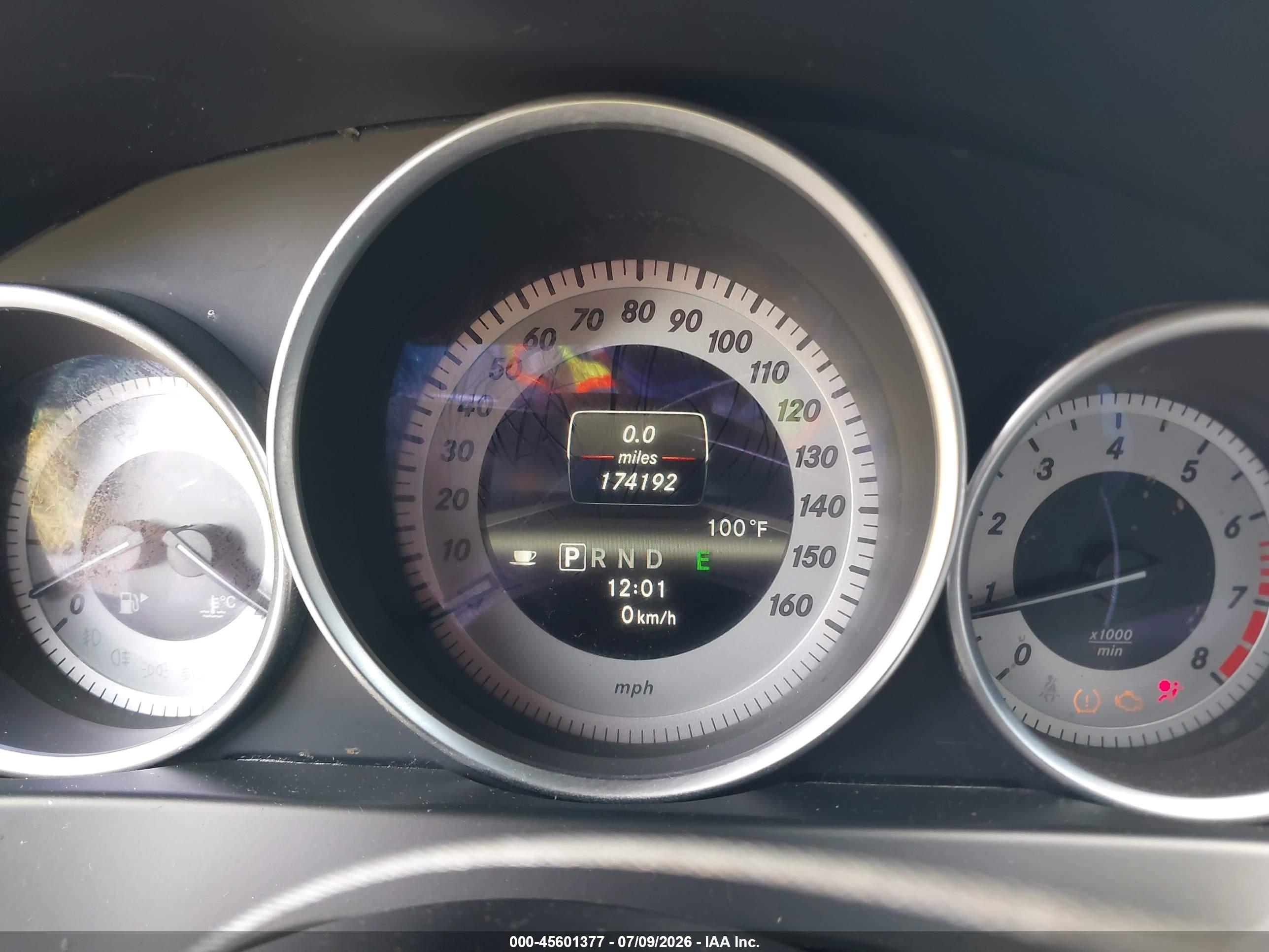 2013 MERCEDES-BENZ C 250 SPORT