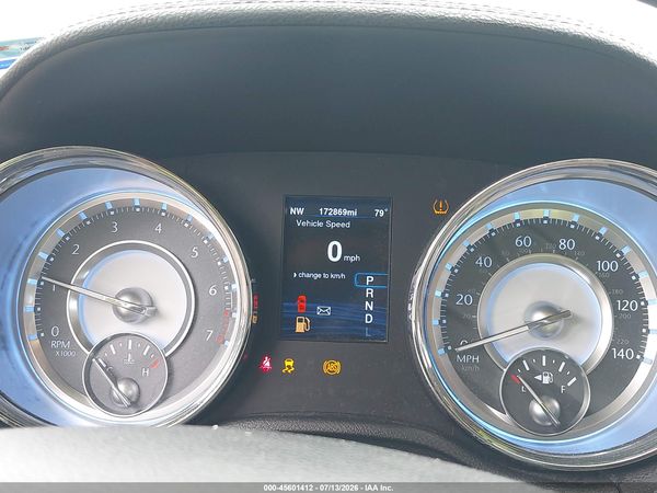 2014 CHRYSLER 300