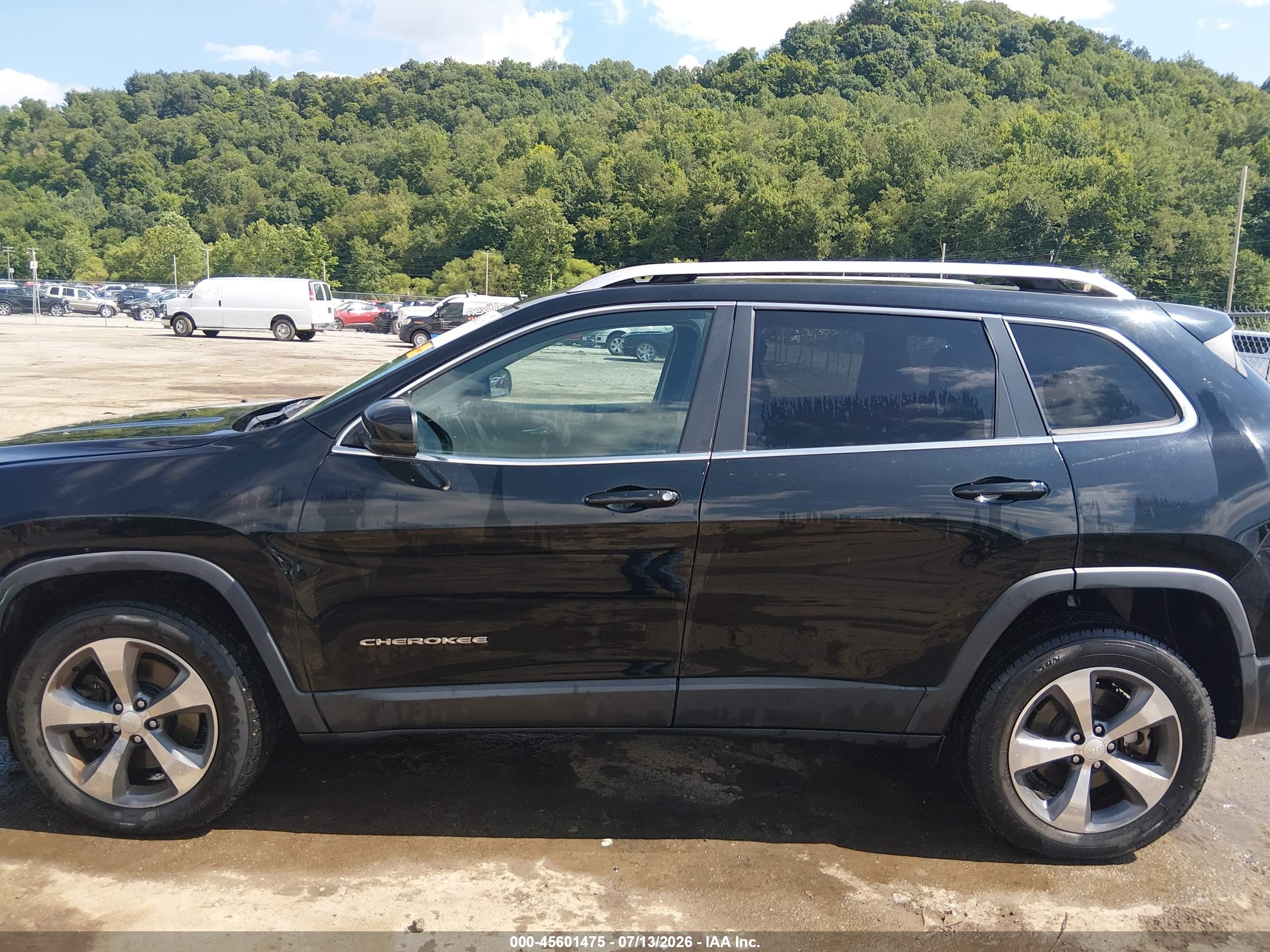 2019 JEEP CHEROKEE LIMITED 4X4