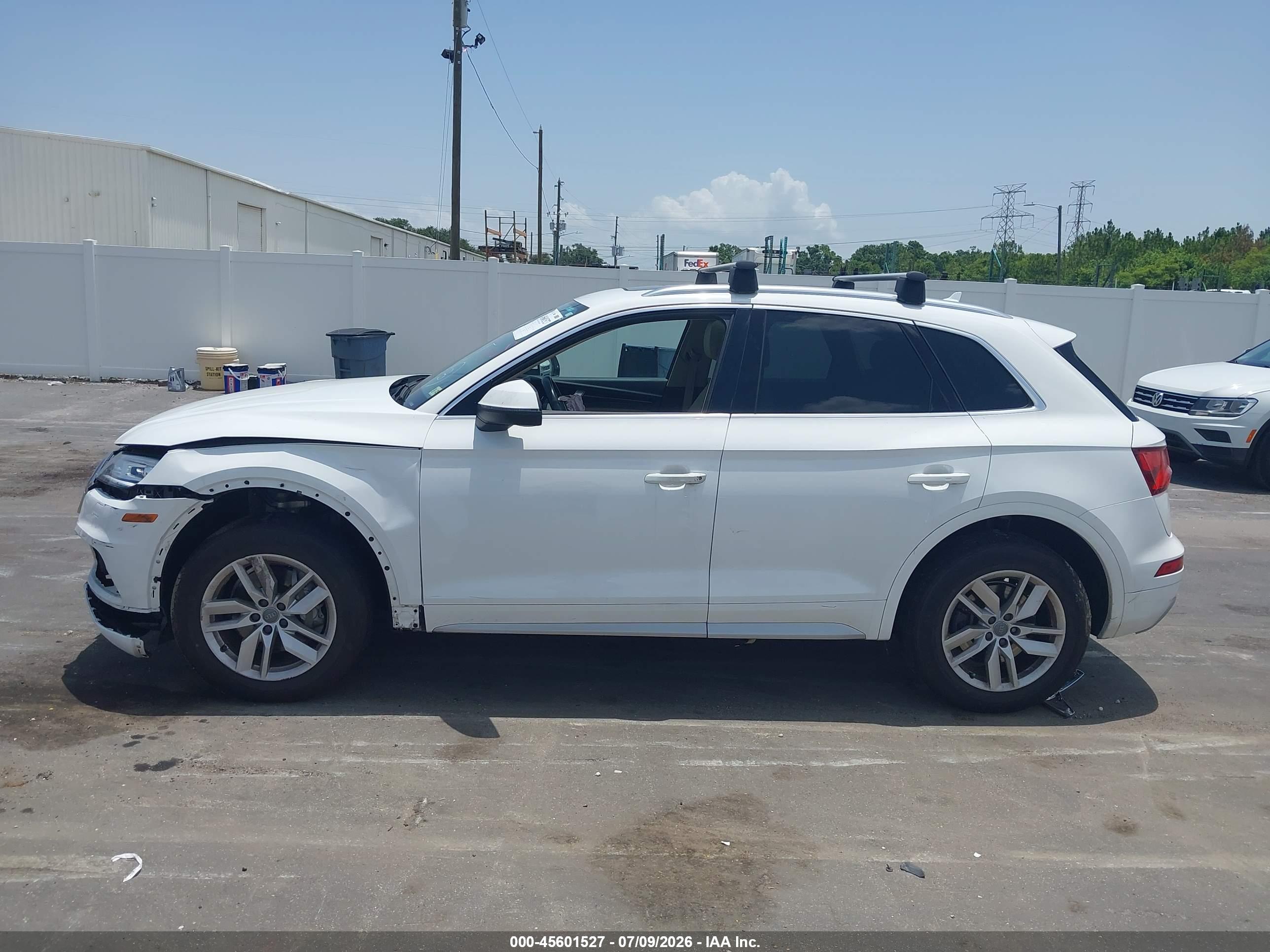 2020 AUDI Q5 quattro Premium