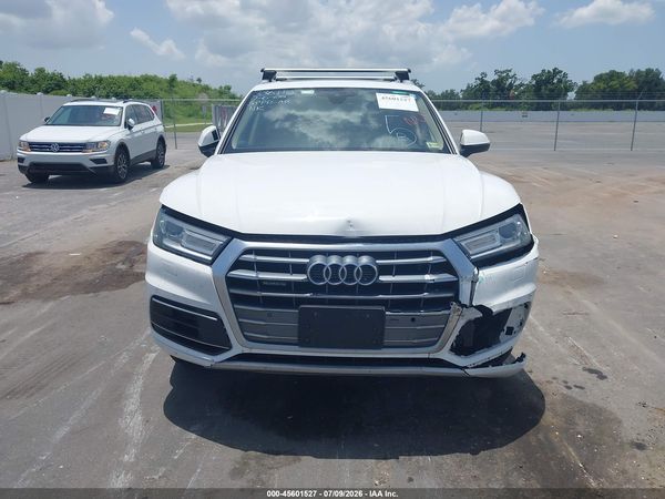 2020 AUDI Q5 quattro Premium