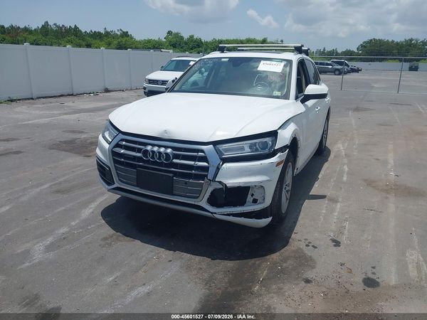 2020 AUDI Q5 quattro Premium