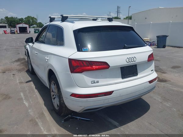 2020 AUDI Q5 quattro Premium