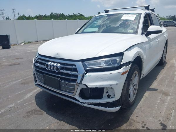 2020 AUDI Q5 quattro Premium
