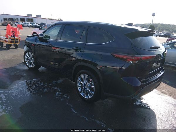 2026 TOYOTA HIGHLANDER HYBRID LIMITED