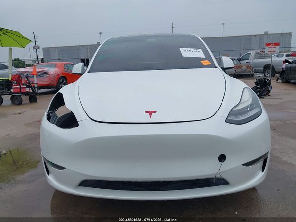 2020 TESLA MODEL Y