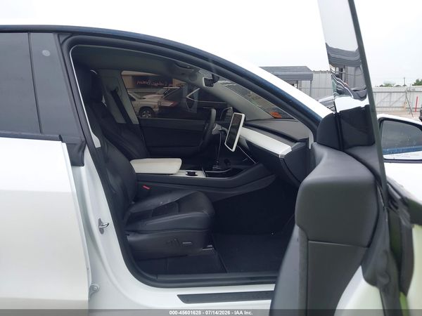 2020 TESLA MODEL Y