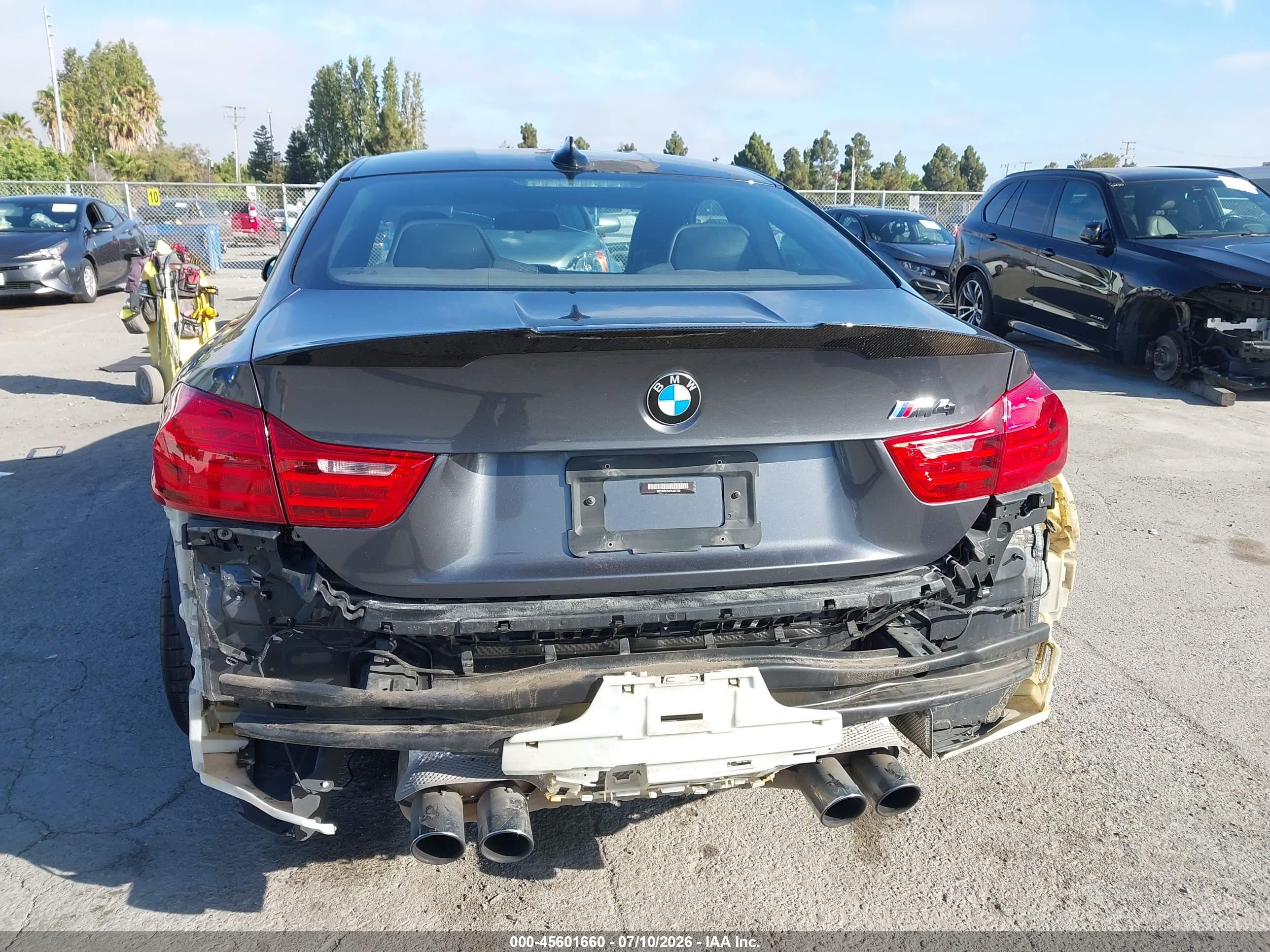 2015 BMW M4