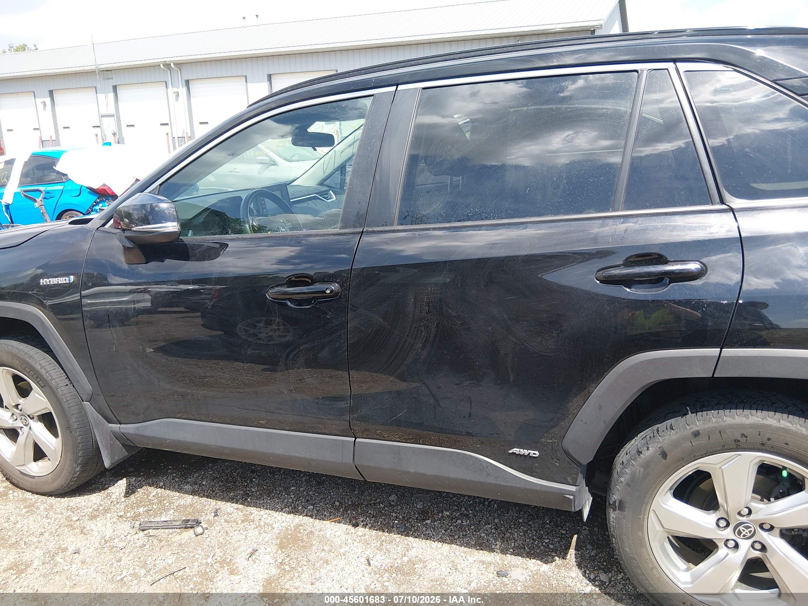 2021 TOYOTA RAV4 HYBRID XLE PREMIUM