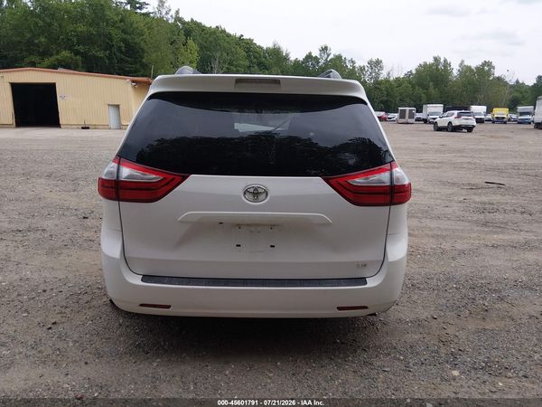 2015 TOYOTA SIENNA LE 8 PASSENGER