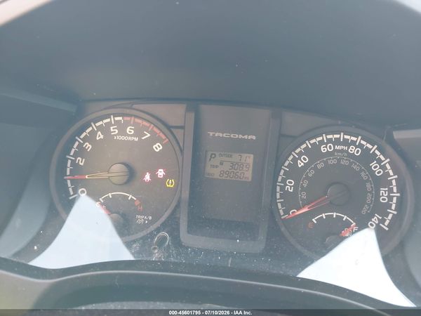 2017 TOYOTA TACOMA SR