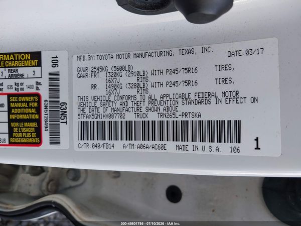 2017 TOYOTA TACOMA SR