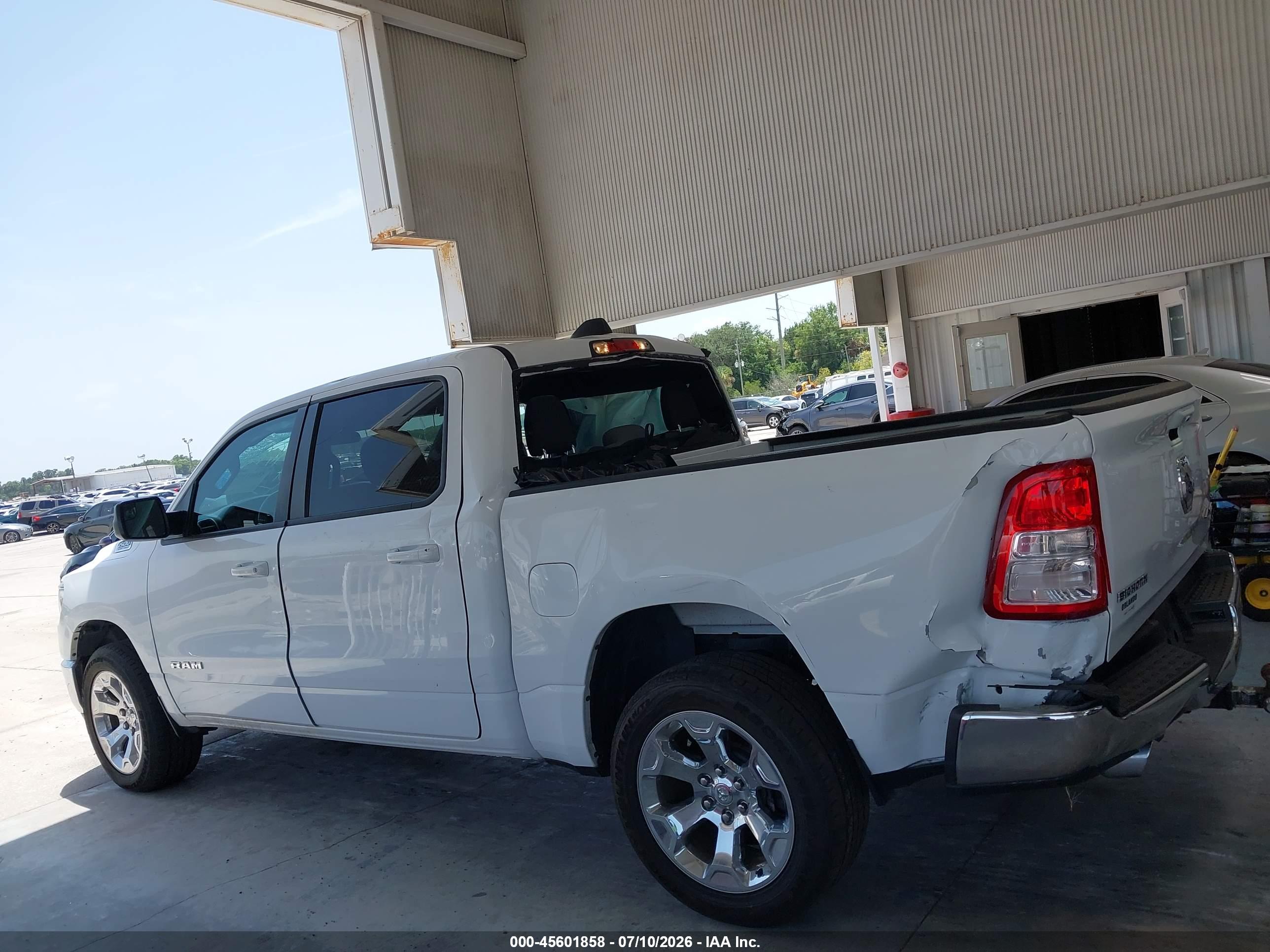 2022 RAM 1500 BIG HORN  4X4 5'7 BOX