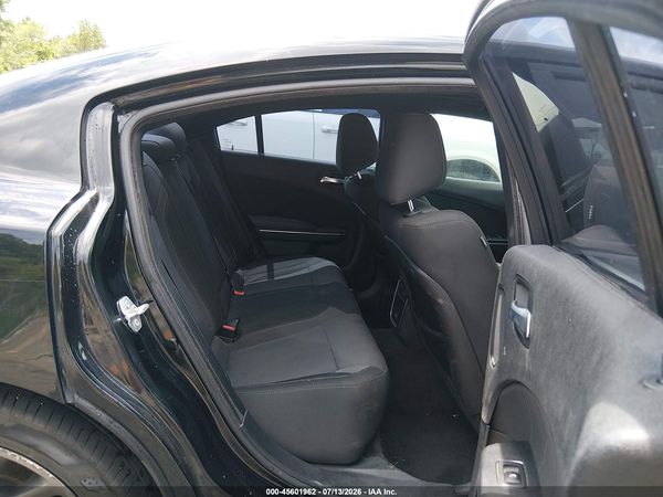 2016 DODGE CHARGER SXT
