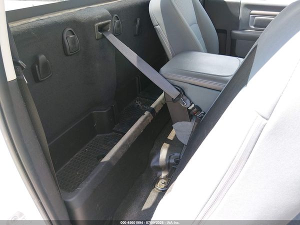 2019 RAM 1500 CLASSIC TRADESMAN  4X2 8' BOX