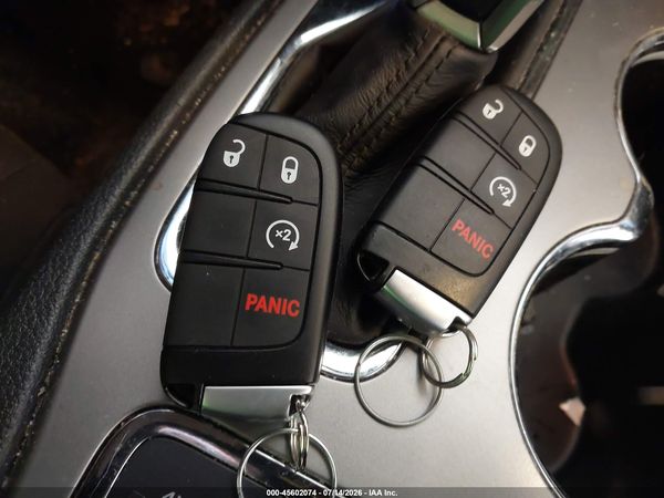 2020 JEEP GRAND CHEROKEE LAREDO E 4X4