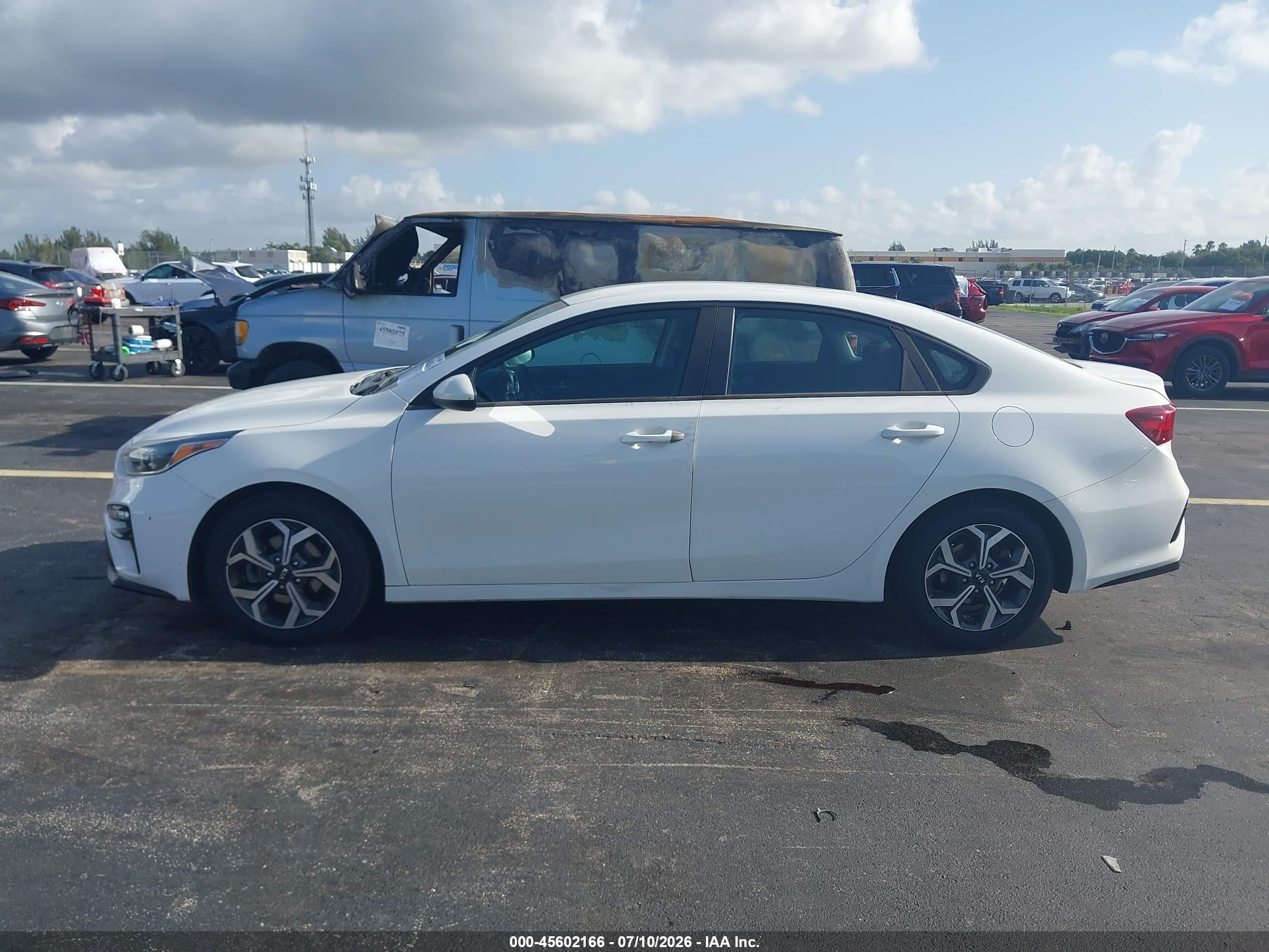 2020 KIA FORTE LXS