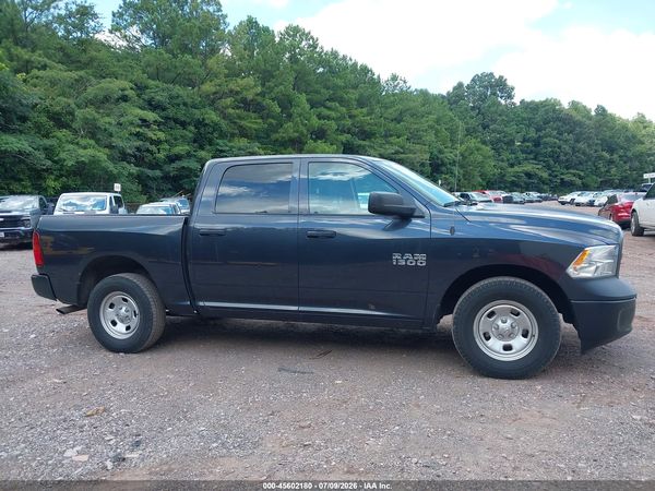 2017 RAM 1500 TRADESMAN  4X2 5'7 BOX