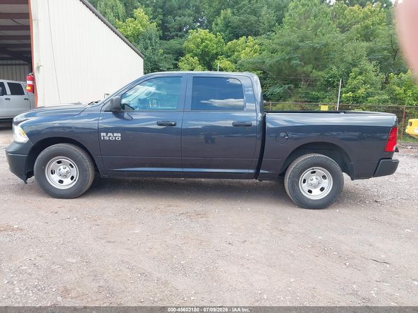 2017 RAM 1500 TRADESMAN  4X2 5'7 BOX