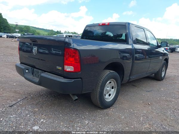 2017 RAM 1500 TRADESMAN  4X2 5'7 BOX