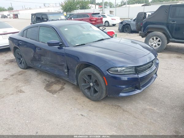 2016 DODGE CHARGER SXT