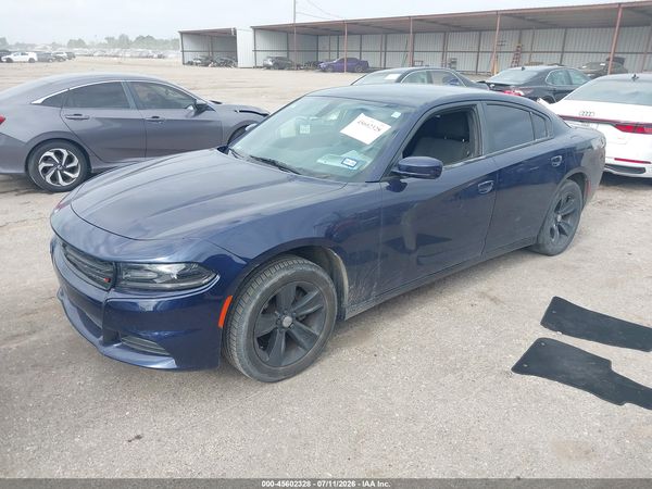 2016 DODGE CHARGER SXT
