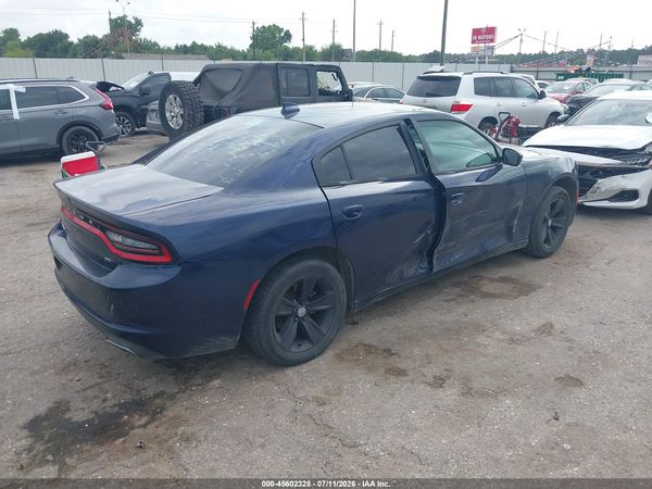2016 DODGE CHARGER SXT