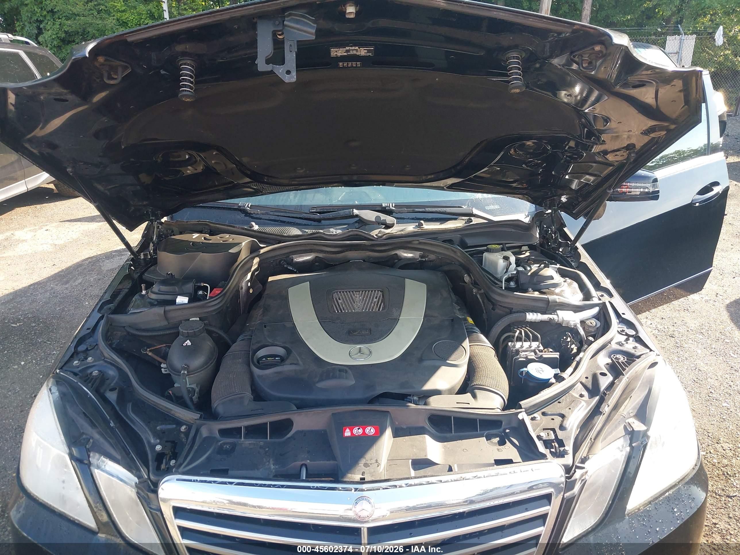 2011 MERCEDES-BENZ E 550 E550 4-MATIC