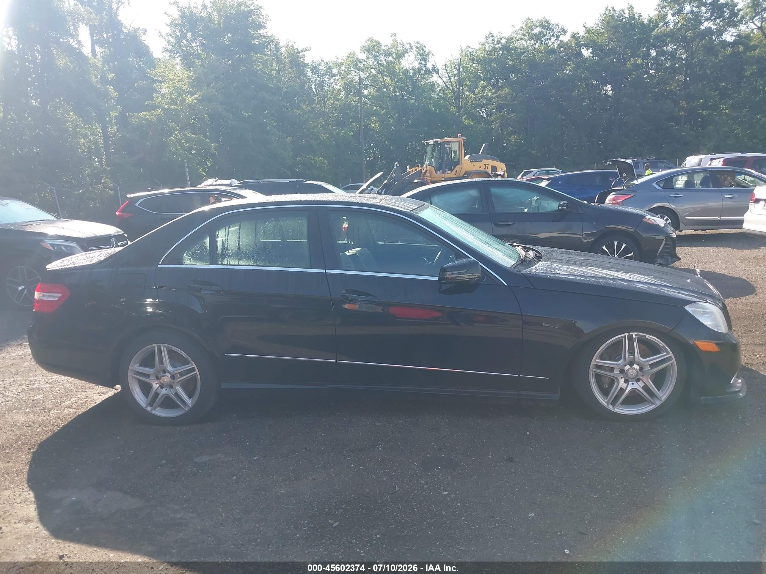 2011 MERCEDES-BENZ E 550 E550 4-MATIC