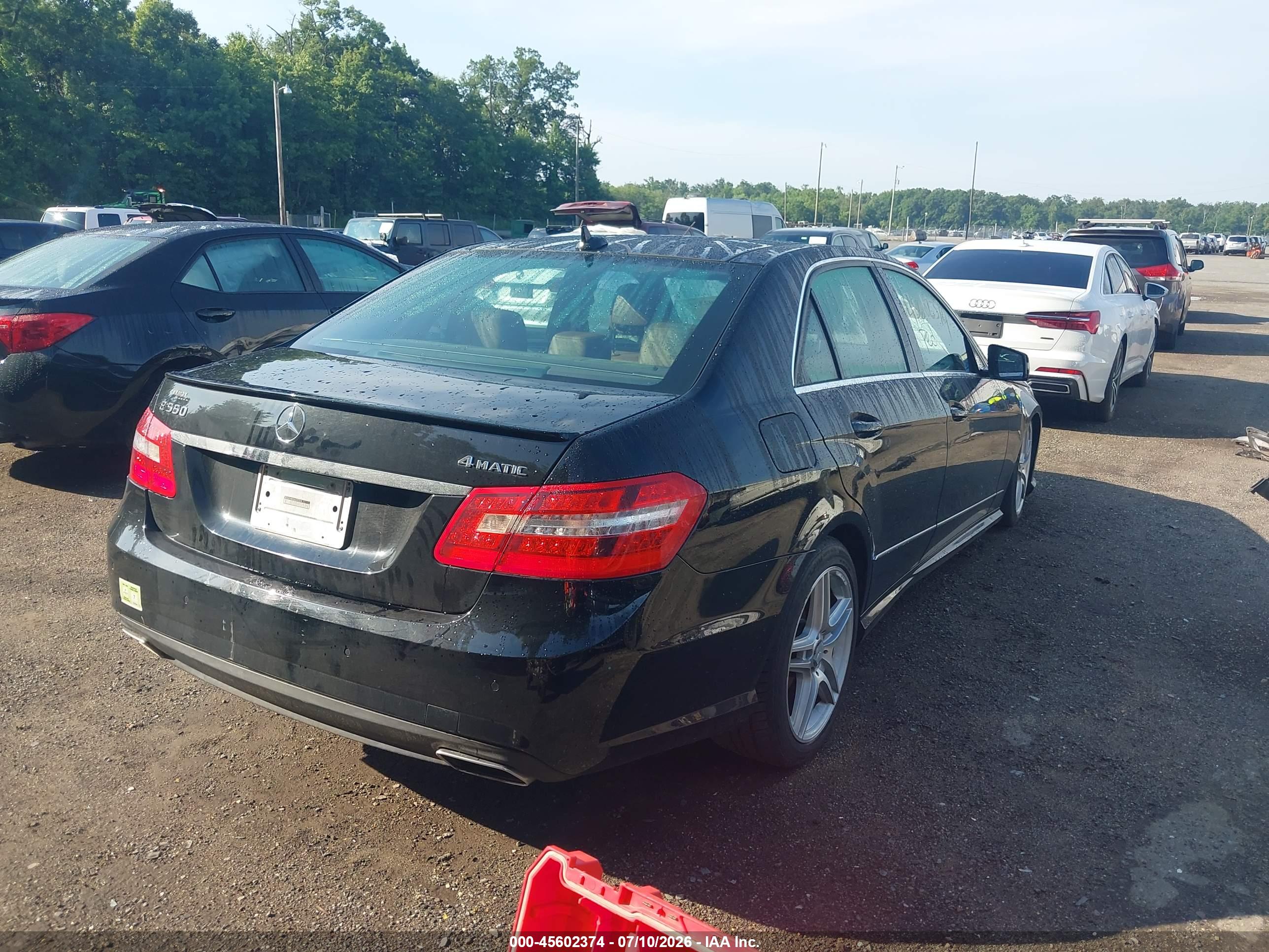 2011 MERCEDES-BENZ E 550 E550 4-MATIC