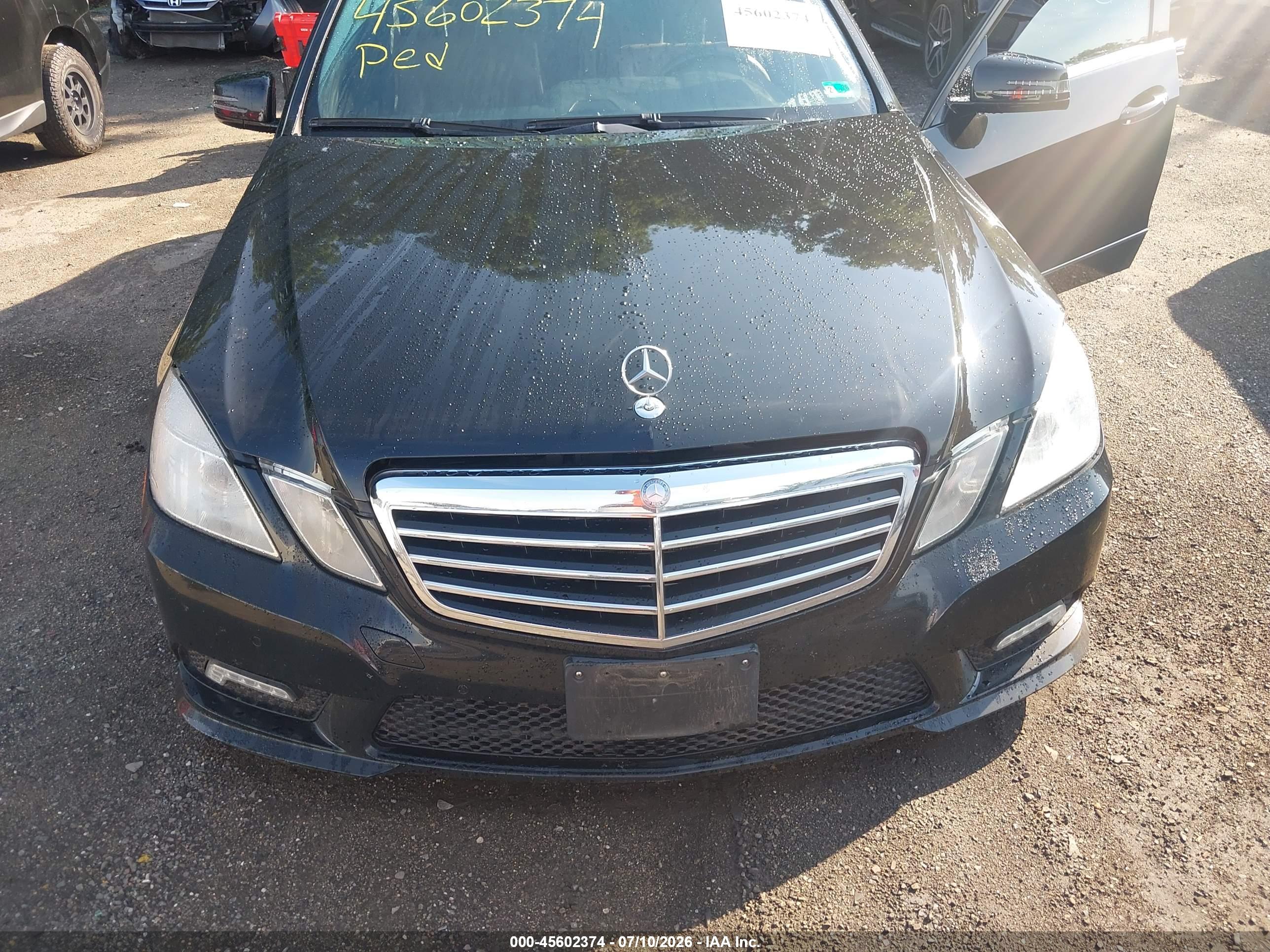 2011 MERCEDES-BENZ E 550 E550 4-MATIC