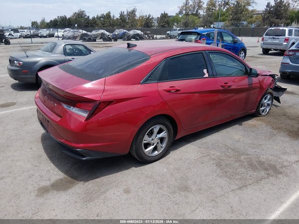 2022 HYUNDAI ELANTRA SE
