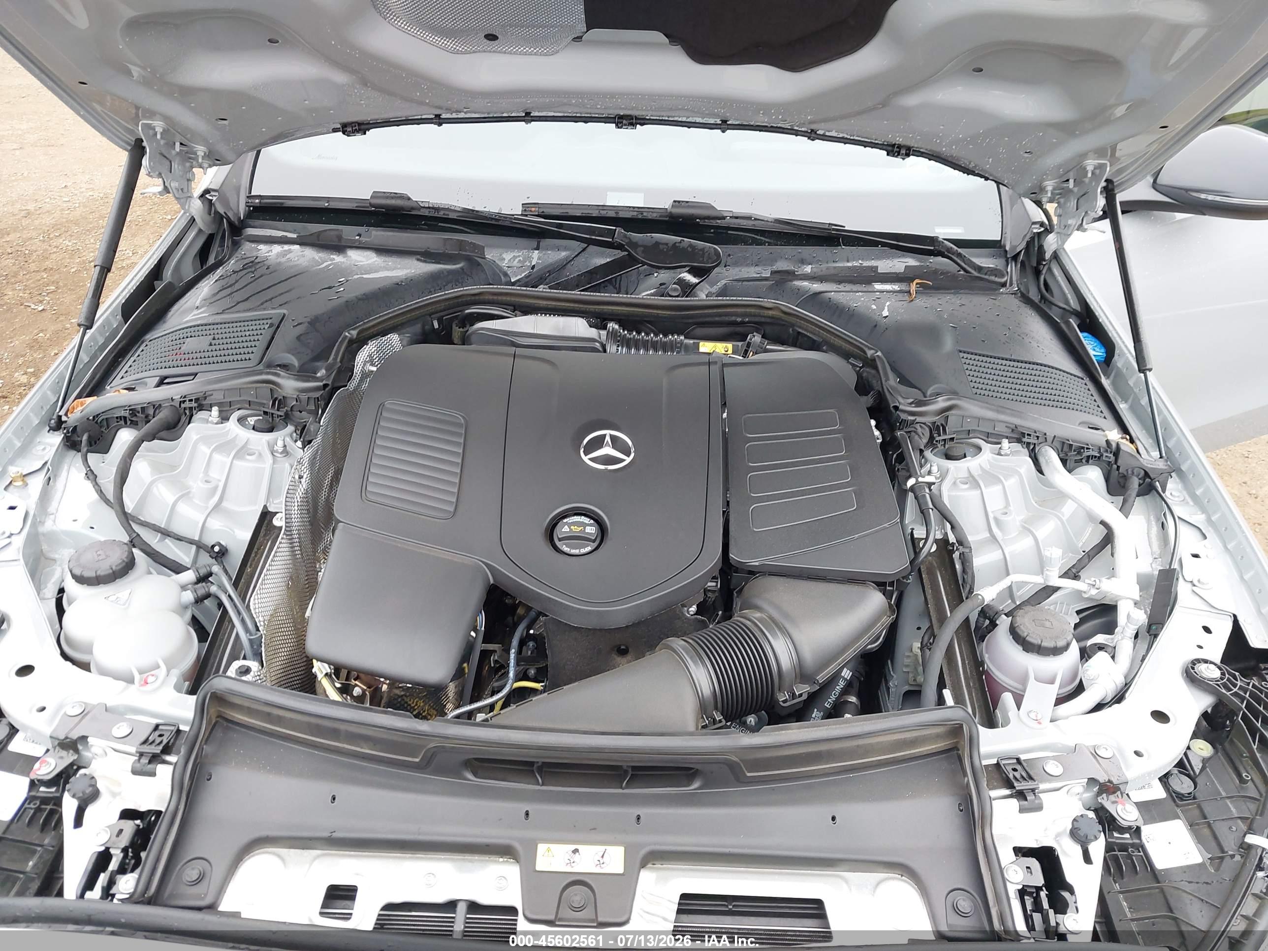 2025 MERCEDES-BENZ C 300 C300