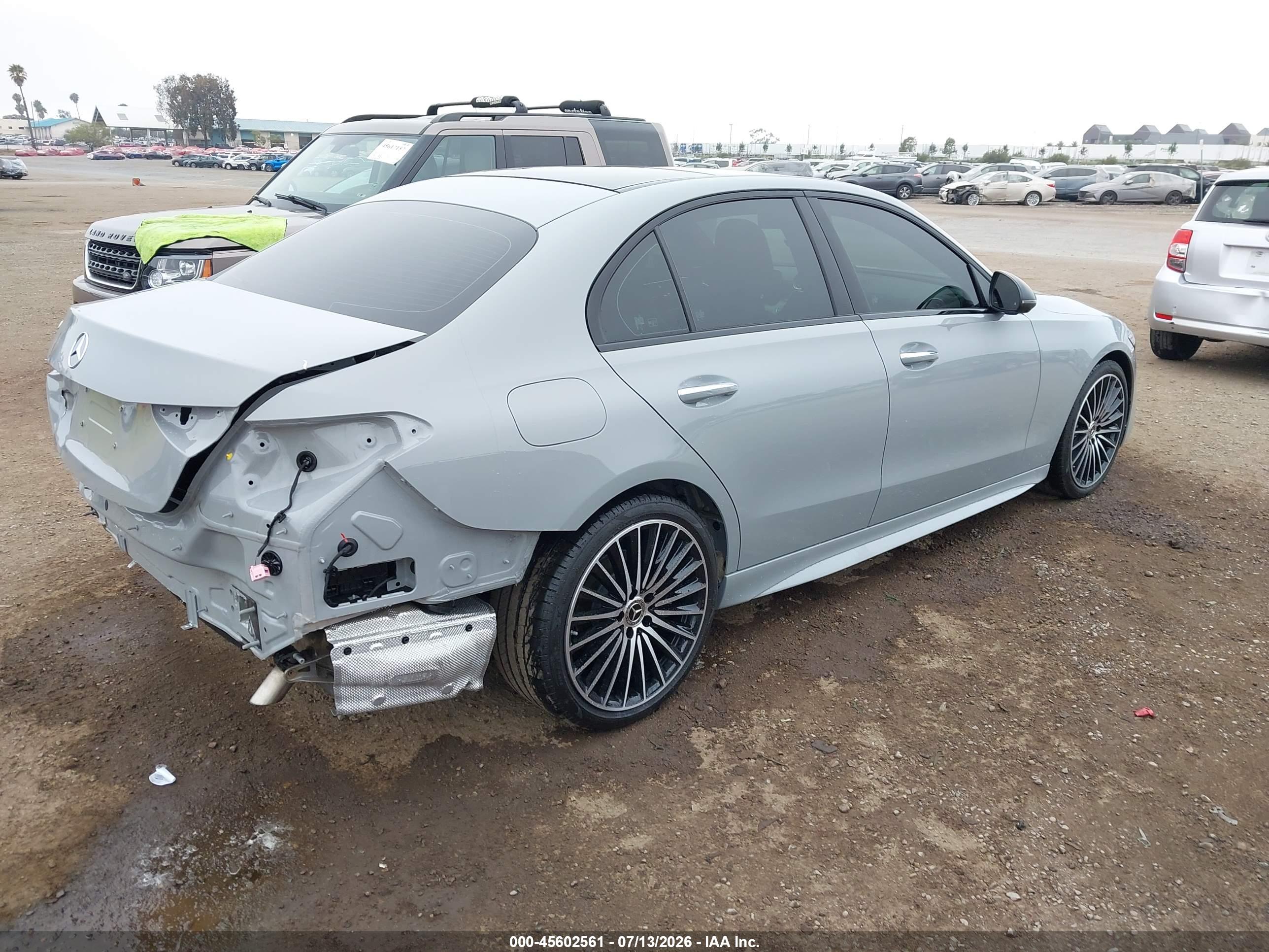 2025 MERCEDES-BENZ C 300 C300