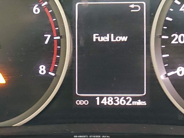 2016 LEXUS IS 200T