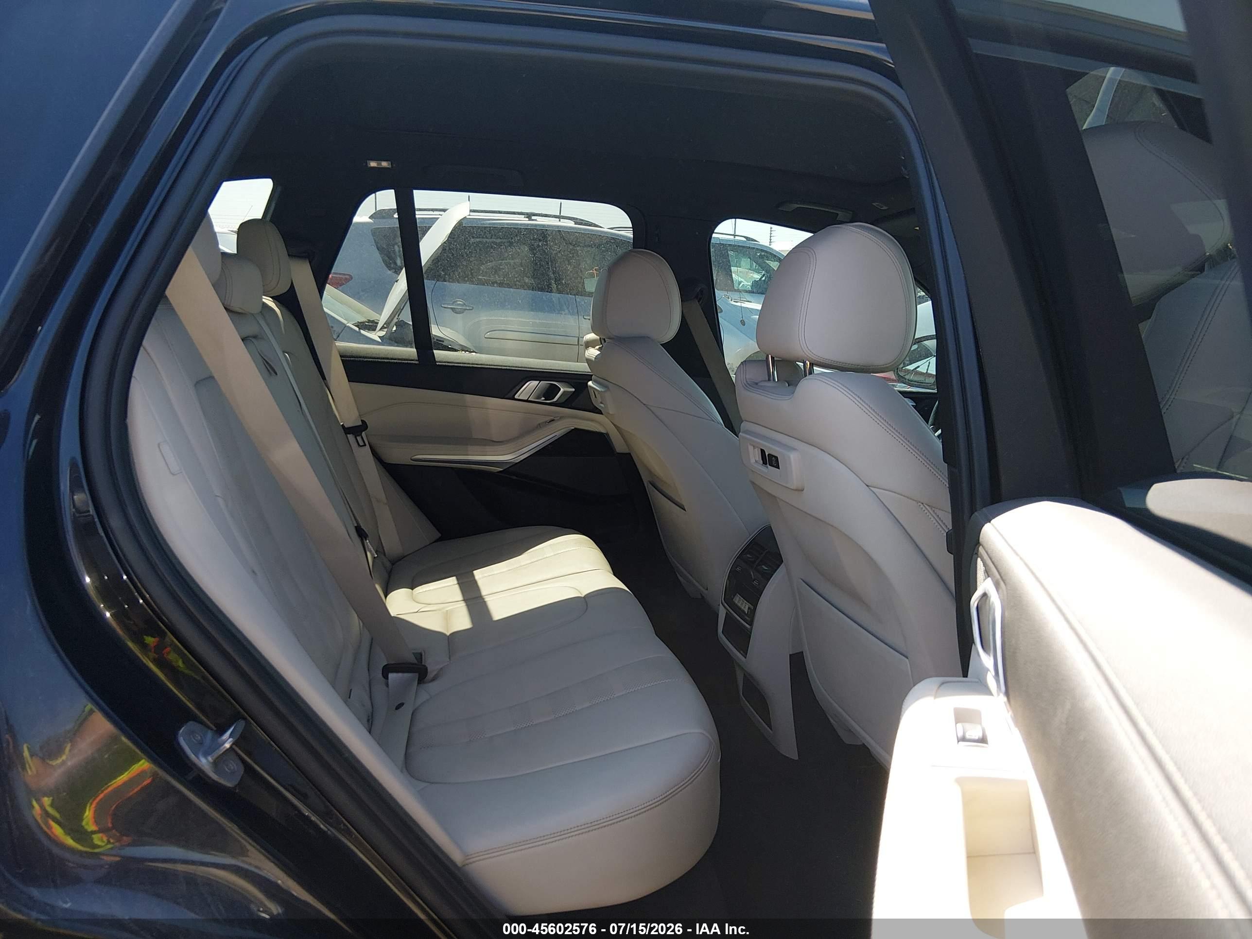 2020 BMW X5 XDRIVE40I