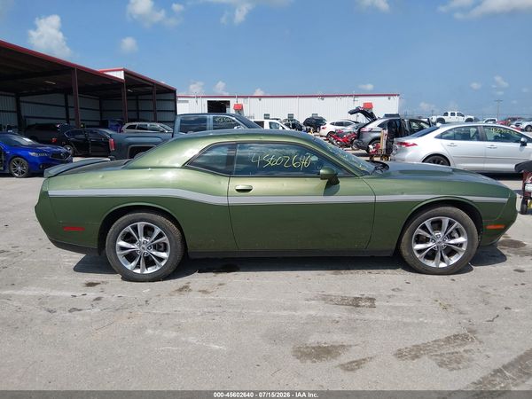 2021 DODGE CHALLENGER SXT AWD