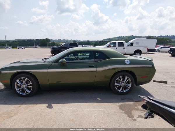 2021 DODGE CHALLENGER SXT AWD